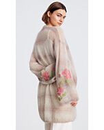 Lana Grossa lang vest met geborduurde rozen (m6)