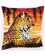 Vervaco borduurpakket Luipaard in avondlicht kruissteekkussen pn-0162253 voorbedrukt