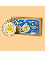 Crafty Mini Kit borduurpakket matchbox lachende zon MB-007 incl. kleine borduurring & sleutelhangertje