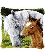 Knooppakket knoopkussen merrie met veulen van Vervaco pn-0146759