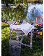 Vervaco borduurpakket tafelkleed klassieke bloemen en vlinders pn-0164423 telpatroon