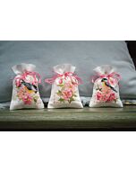 Vervaco borduurpakket kruidenzakje 3 st. meesjes in bloesems pn-0182726