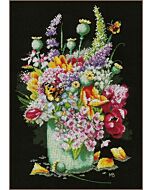 Lanarte borduurpakket  Kleurig bloemenboeket PN-0183477 op zwarte aida  