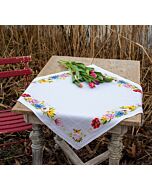 Borduurpakket tafelkleed met telpatroon Kleurige bloemen om te borduren PN-0183789