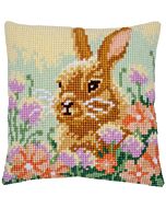 Vervaco borduurkussenpakket konijn tussen de bloemen PN-0212076 voorbedrukt