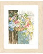 Borduurpakket lanarte bloemenmand op linnen pn-0154331