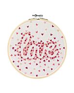 Restyle borduurpakket love vrij borduren