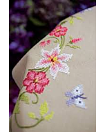 Borduurpakket voorbedrukte loper roze bloemen met vlinders