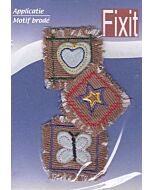 3 Bruine vierkantjes met vlinder, ster en hartje als applicatie.