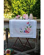 Vervaco borduurpakket tafelloper bloemen met vlinders pn-0167963 voorbedrukt  