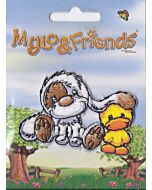 Mylo & Friends zittend naast kuiken applicatie.
