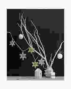 Gratis patroon van dit gezellige kerst sterrenslinger om te haken van Phildar Myriade.  