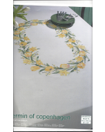 Borduurpakket tafelkleed gele bloemen met telpatroon van Permin 58-6175