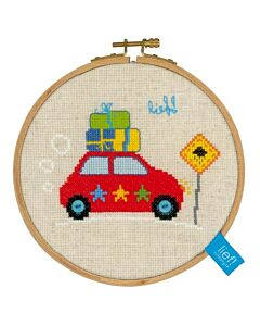  op vakantie met de auto  van lief incl borduurring vervaco pn-0150916