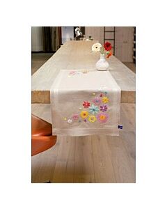 Fleurige bloemen borduurpakket loper