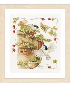 Borduurpakket Aardbeien en vogels  lanarte pn-0168599  Marjolein Bastin