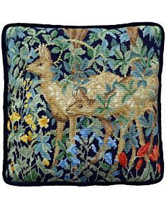 Bothy Threads borduurpakket herten in het bos voorbedrukt kussen tac17 in Petit Point (halve kruissteek)