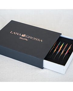 Lana Grossa rondbreinaaldenset 3.5 t/m 8.0mm in een harde opbergbox