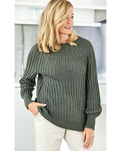 Gratis patroon van deze prachtige dropdown trui met ronde pas om te breien van Lana Grossa Cool Wool, een 100% merino garen.  