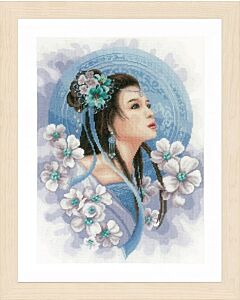  Borduurpakket Lanarte  Asian lady in blue met telpatroon  PN-0169168