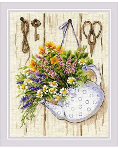Riolis borduurpakket Summer Tea  borduren 2020 met telpatroon