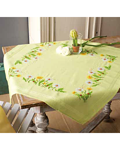 Voorbedrukt tafelkleed met ingeweven boord paardenbloemen om te borduren vervaco pn-0149953